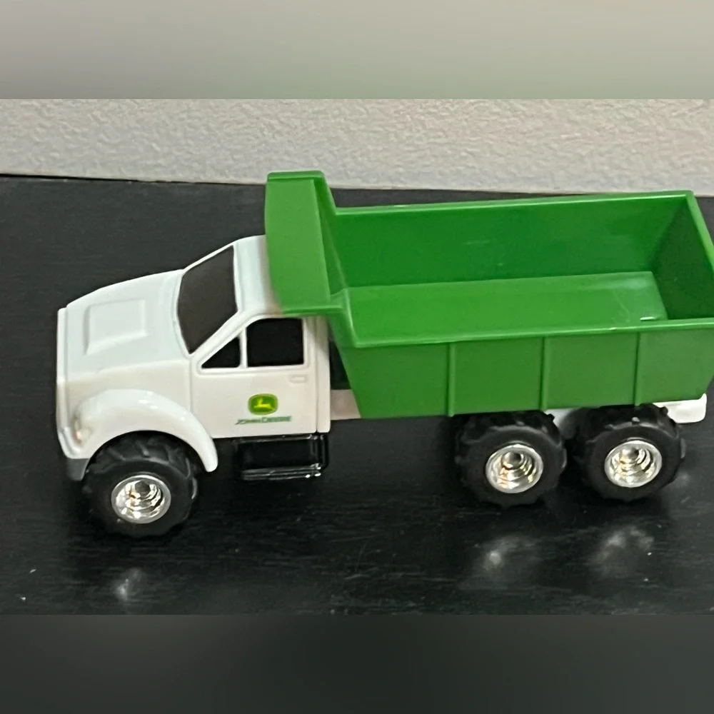 John Deere Green and White Construction Toy Truck